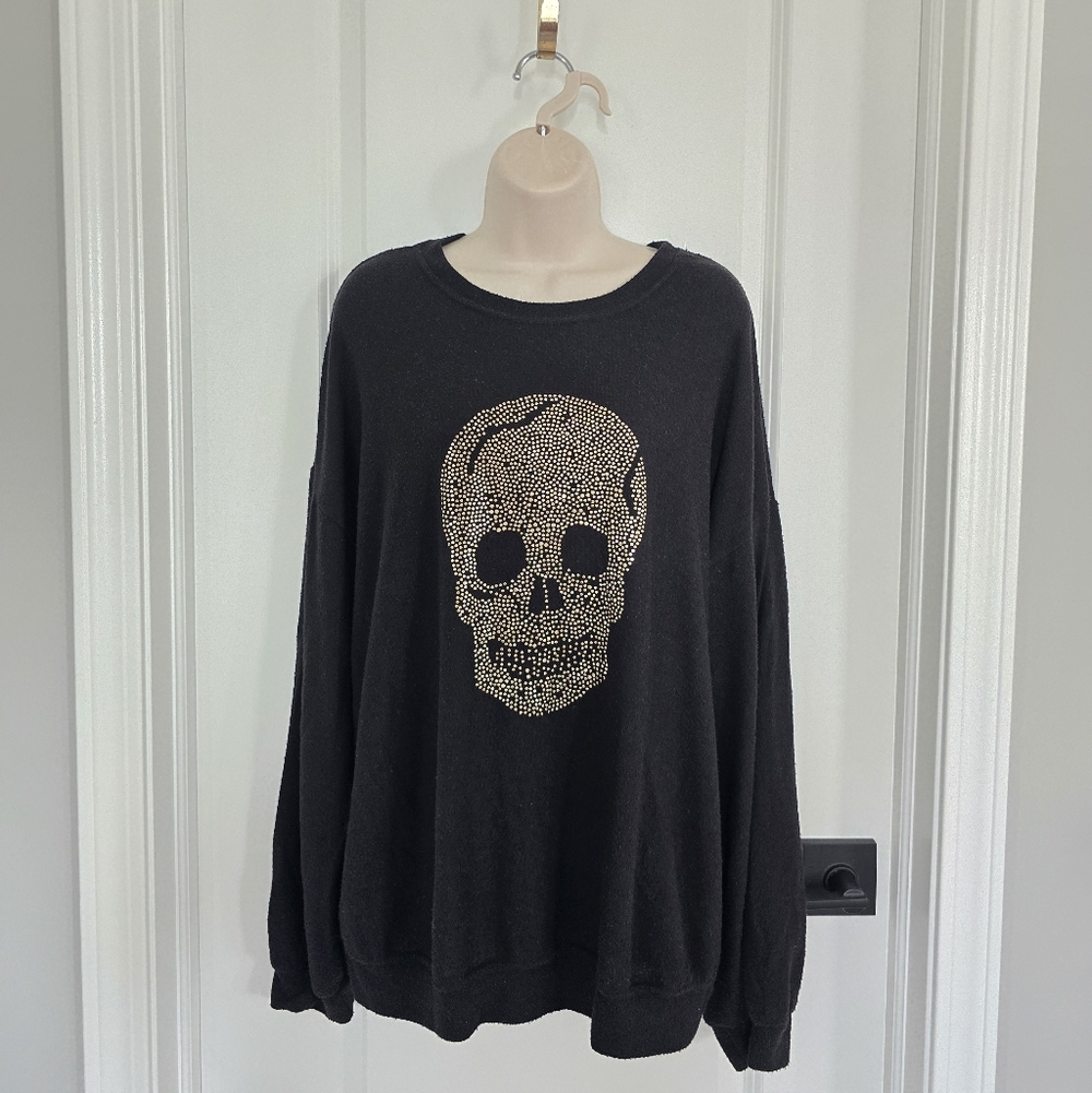 Blue Buttercup Black Skull Embellished Sweater Sz Medium